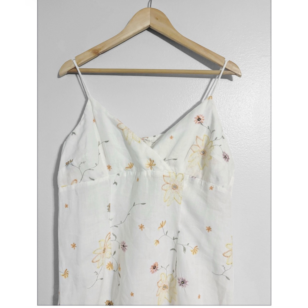 Vintage Embroidered Cottage Core Floral Linen Dainty Maxi or Midi Dress - Picture 2 of 8